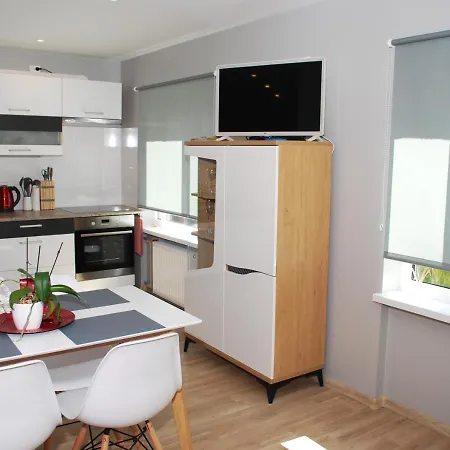 Phoenix Apartment *